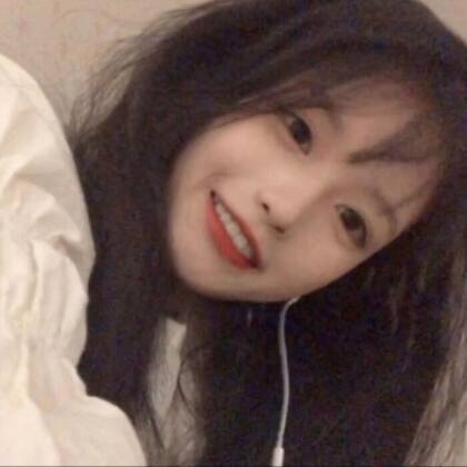 为应对伊朗战争能源冲击,英国要求所有新建住宅安装太阳能电池板和热泵