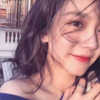 “老师儿！出租车在这乘坐”