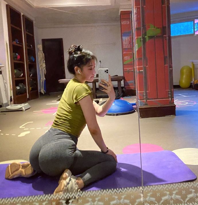 规模首破2000亿,泸州银行减收增利!59岁行长请辞