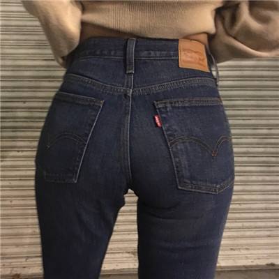 来自俄罗斯的无人机撞上爱沙尼亚一座发电厂烟囱