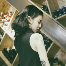 豪赚百亿元,邓晓峰撤退