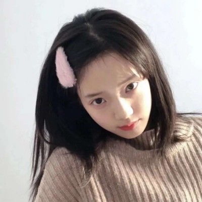 人形机器人产业加速崛起 26只概念股业绩高增长