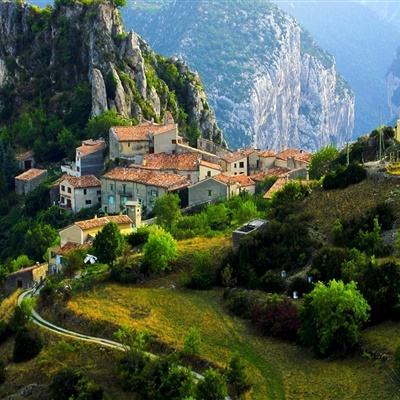 酒价内参3月25日价格发布 古井贡古20下跌2元/瓶