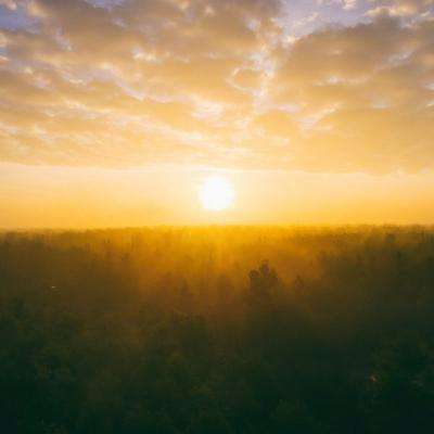 “末日博士”就美国对伊朗持续战争发表最大经济担忧