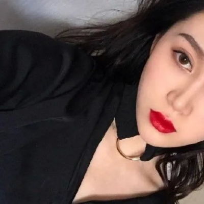 捷蓝航空股价迅速飙升13%， 消息面上，捷蓝航空正寻求潜在的并购合作方。