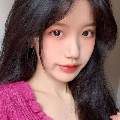 店主用牙咬开冻烤肠后售卖被指恶心