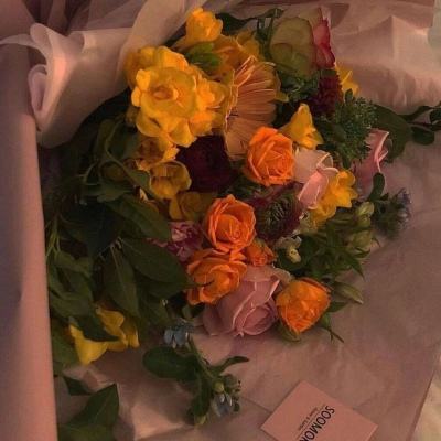 世界首个无线缆箱式超节点!scal...