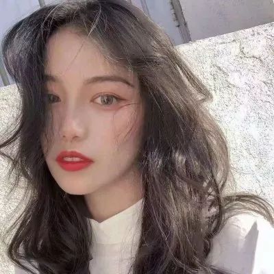 民调:特朗普支持率降至重返白宫以来最低